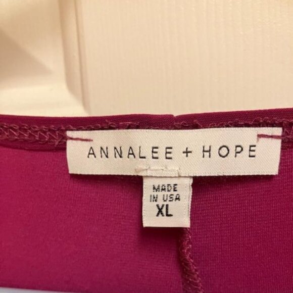 Annalee and Hope dressy top - NWOT - Picture 4 of 4